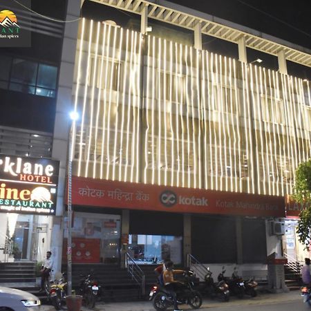Hotel Parklane Agra (Uttar Pradesh) Exteriér fotografie